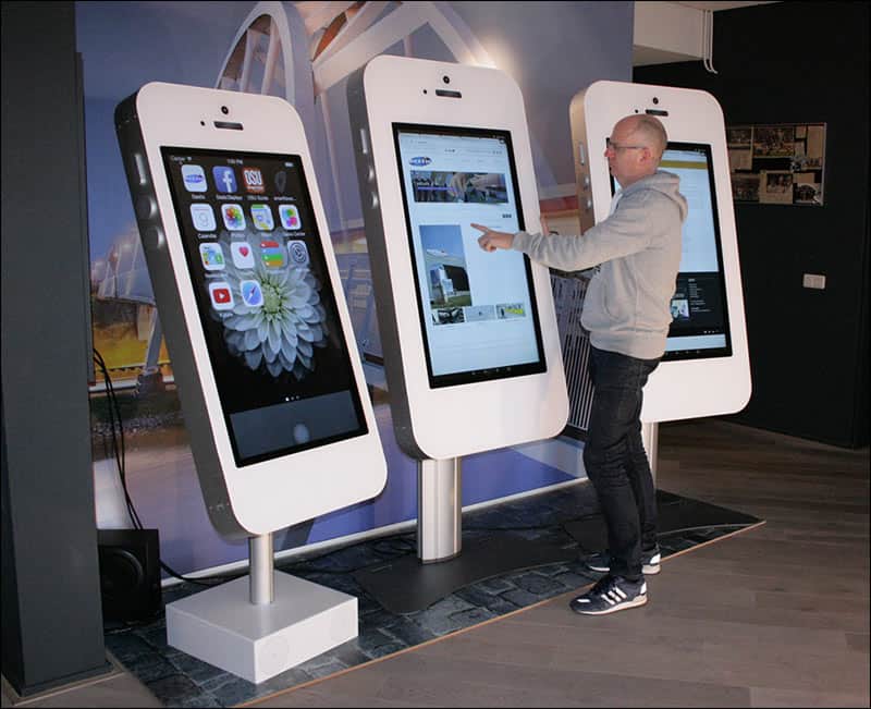 giant iphone and ipad rental for events