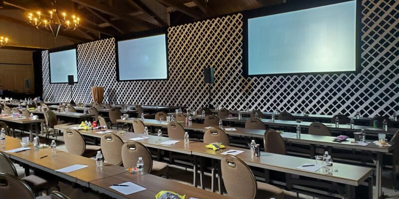 lattice panel stage design