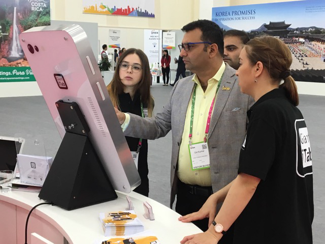 rent giant iphone for events